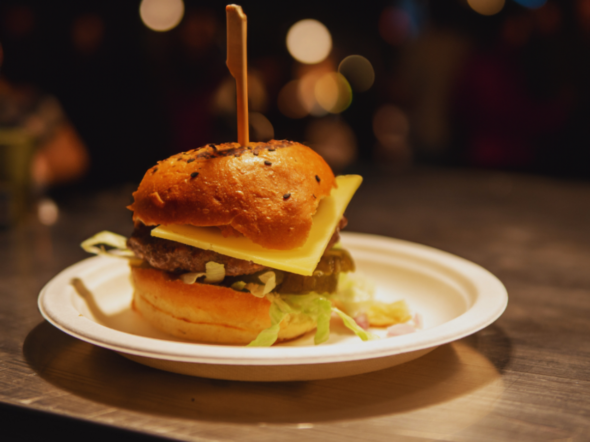 build-your-burger-buffet-cateringaelmseer.