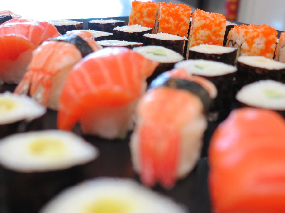 sushi catering